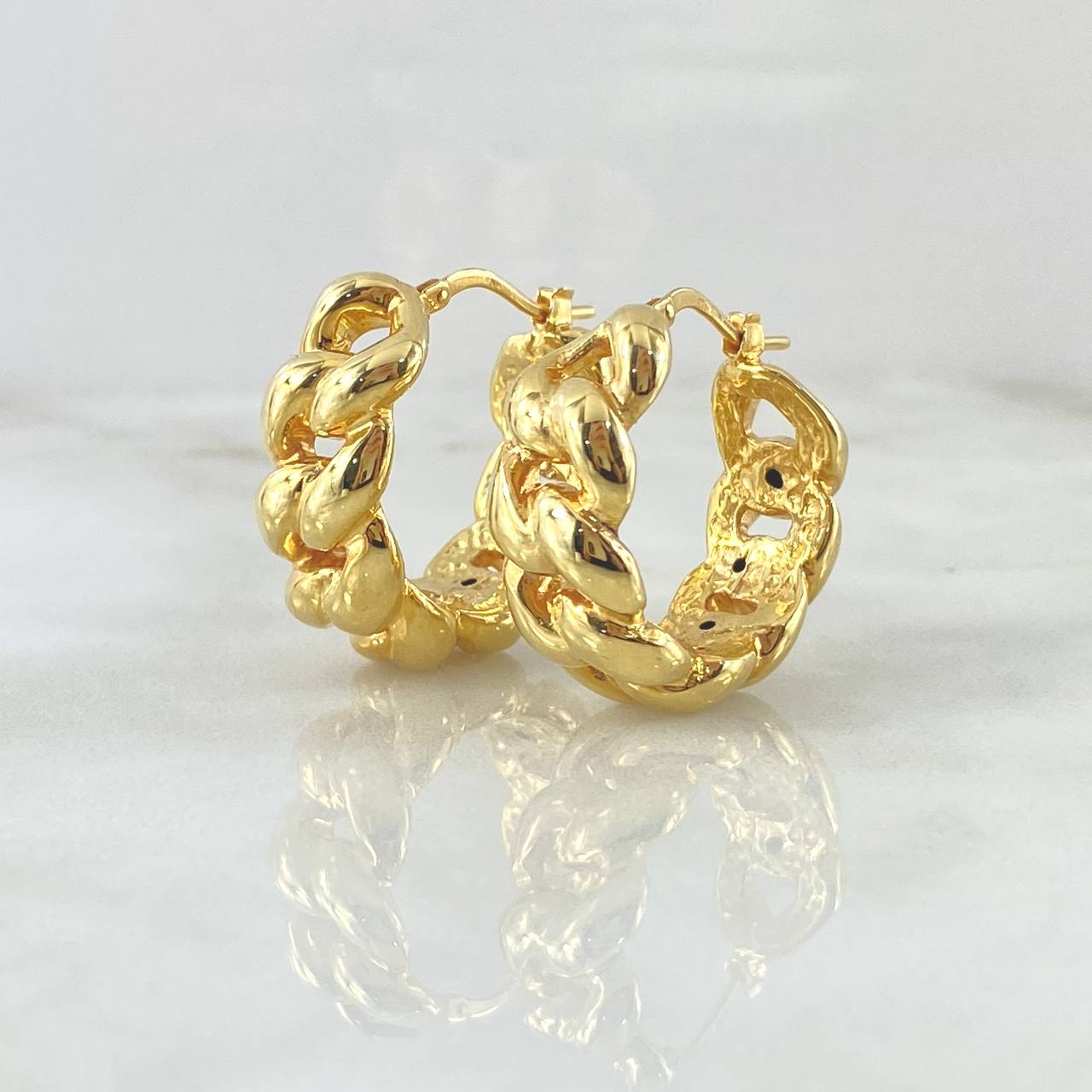 Candongas Cubanas Tupidas  6gr / 2.5cm / Oro Amarillo +4 18K ©