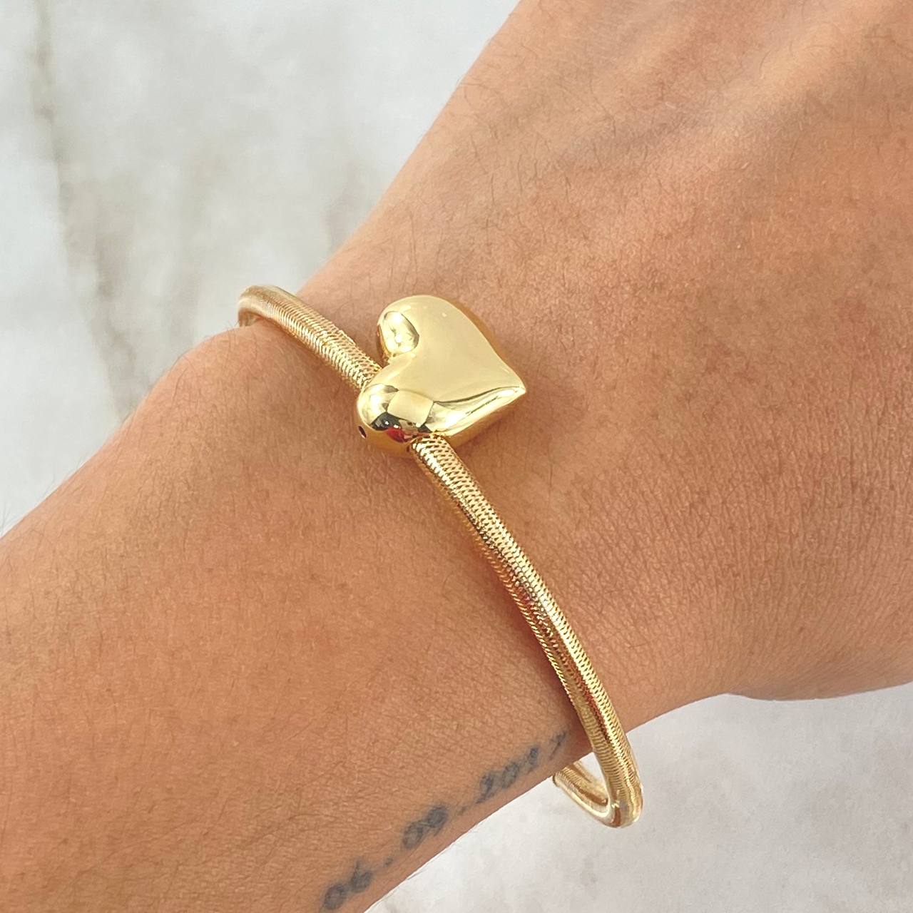 Pulso Aro Reticulado Corazon 2.35gr / 18cm-20cm / 3.1mm Oro Amarillo +4 18K