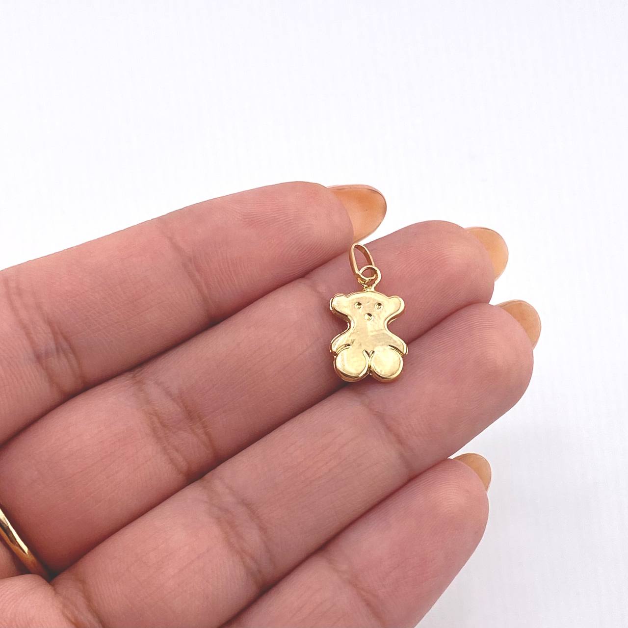 Dije Oso 0.6gr / 1.8cm / Oro Amarillo 18K *
