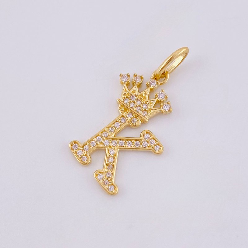 Dije Corona Letra K 1.9gr / 2.6cm / Oro Amarillo 18K