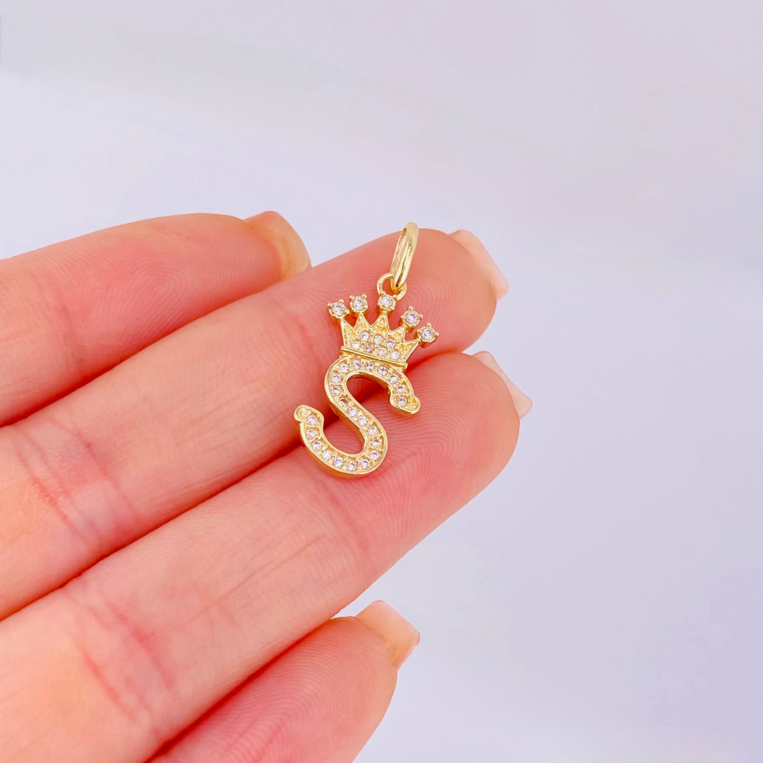 Dije Corona Letra S 1.65g / 2.6cm Oro Amarillo 18K