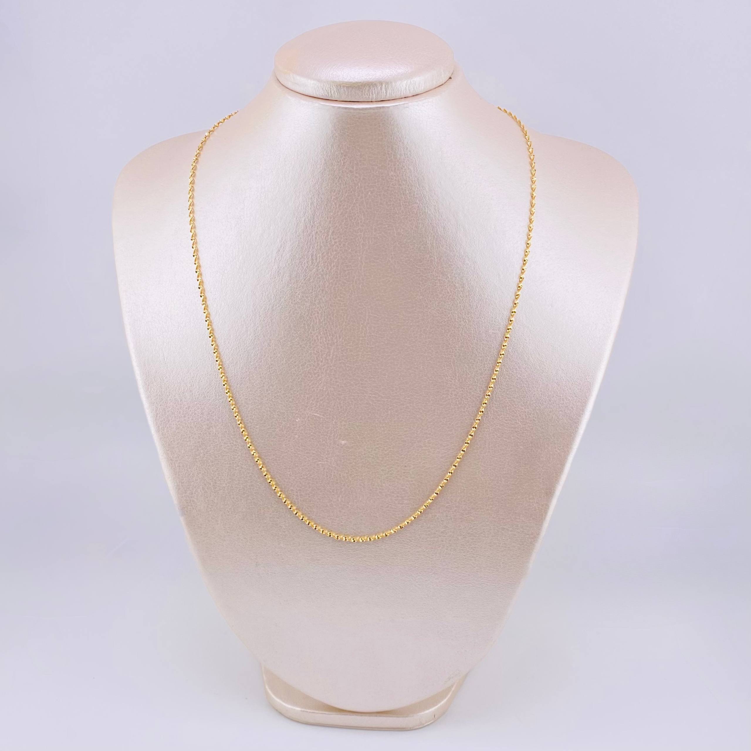 Cadena Espirar Bordeada 2.9gr / 50cm / 1.5mm Oro Amarillo +3 18K