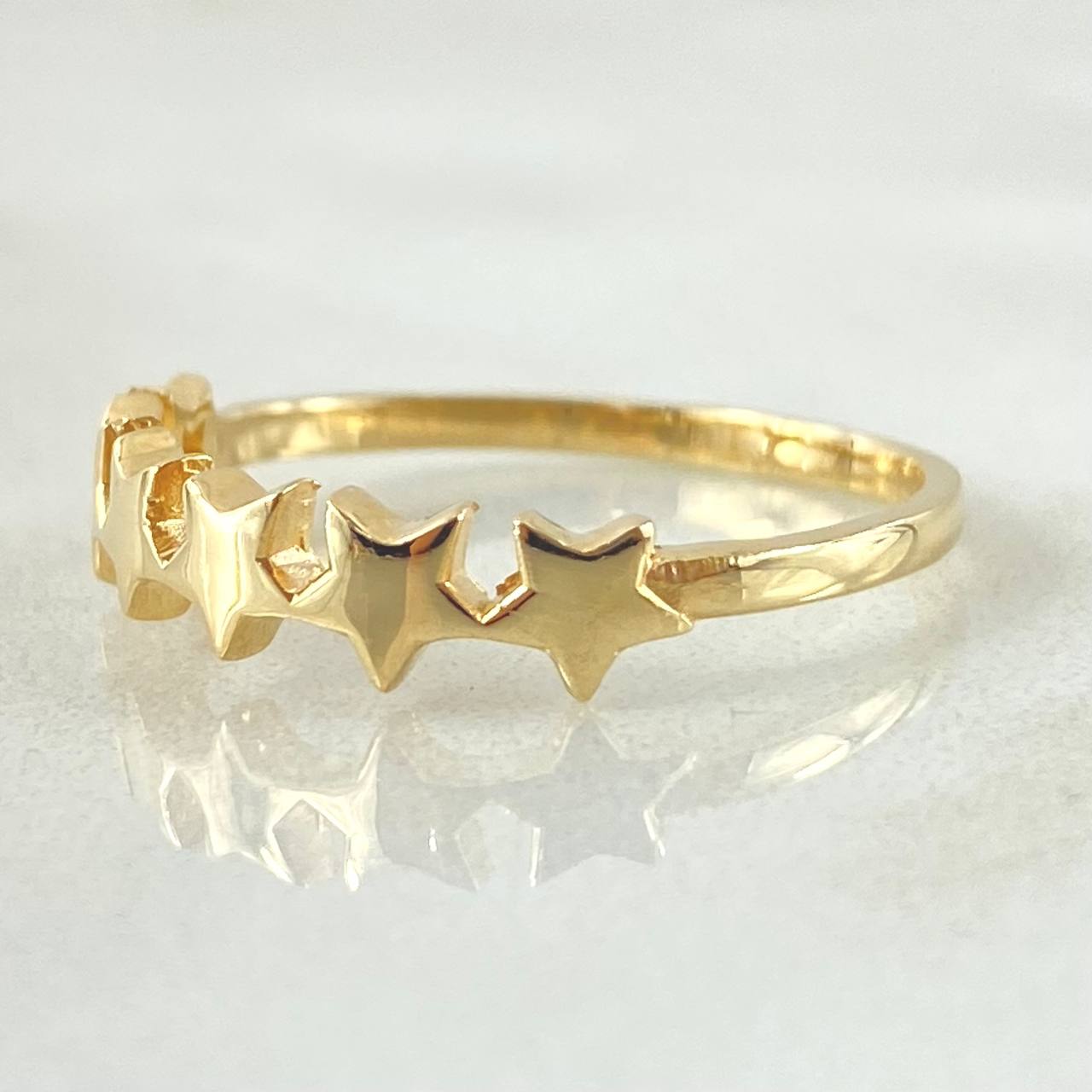 Anillo Estrellas 1.8gr / T6 3/4 / Oro Amarillo 18K *