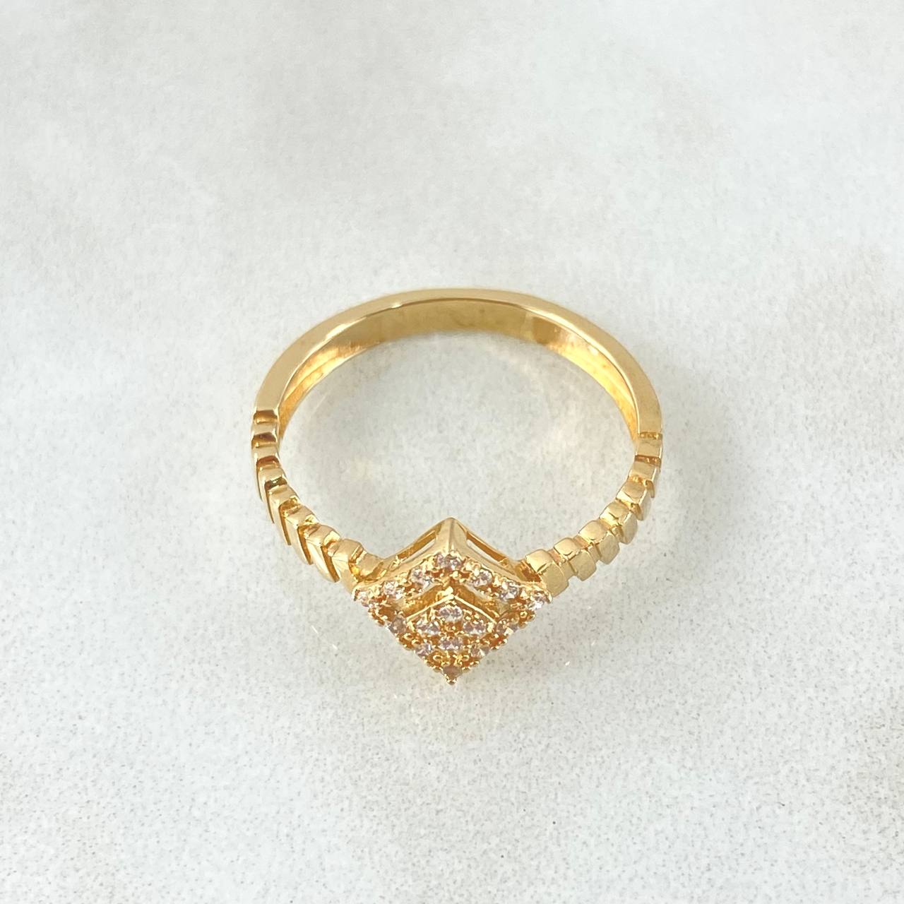 Anillo Rombo 2.06gr / T7 / Oro Amarillo 18K