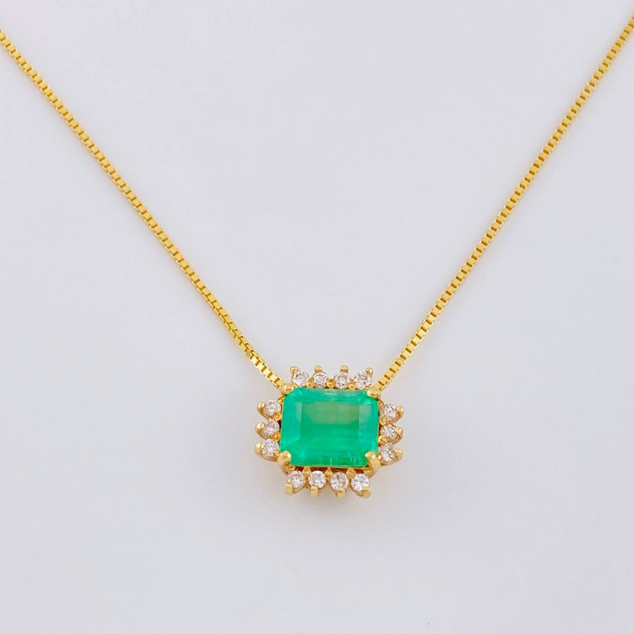 Set Cadena Veneciana + Dije Tri Cuadro Esmeralda 60pts 01pts Diamante / 2.95g / 40cm Oro Amarillo 18K
