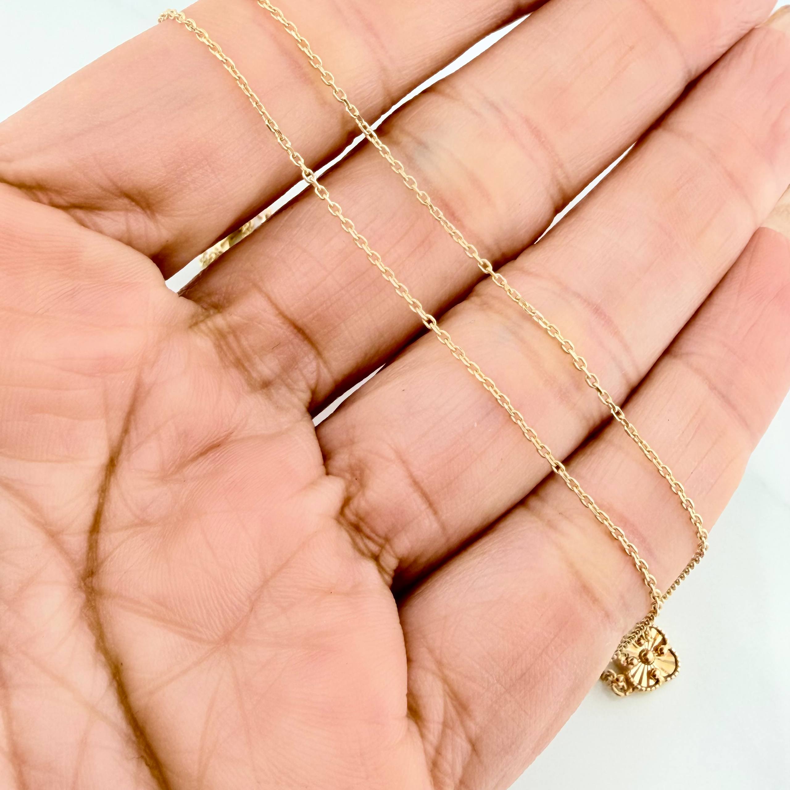 Cadena Aro Seguido Trebol 3.35 g / 43-48 cm / 0.7 mm Oro Amarillo 18K
