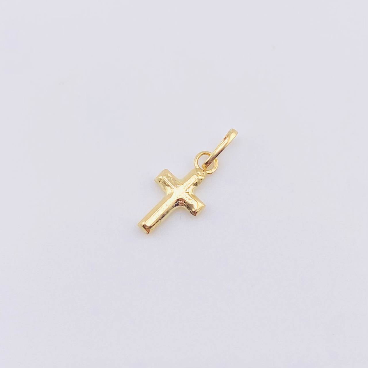 Dije Cruz Plana 0.3gr / 1.6cm / Oro Amarillo 18K *
