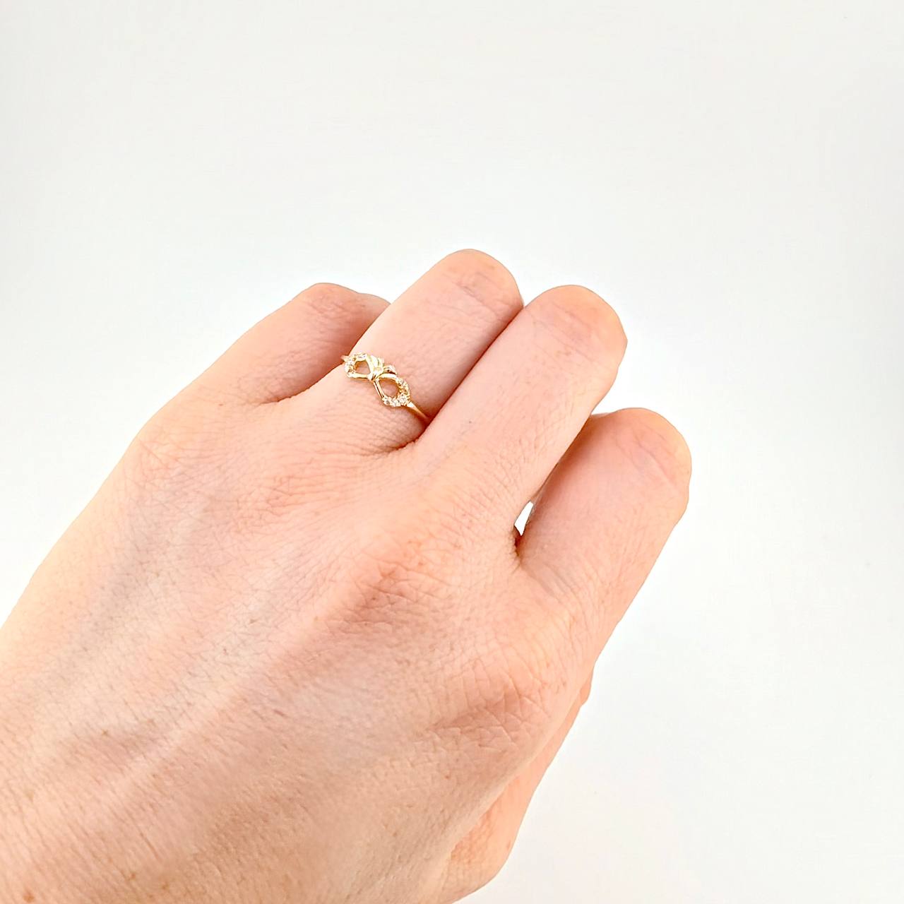Anillo Moño Infinito 1.25 g / T5 1/2 Oro Amarillo 18K