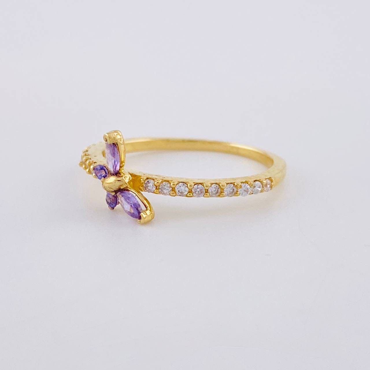 Anillo Churumbela Mariposa 1.9 g / T6 3/4 Oro Amarillo 18K