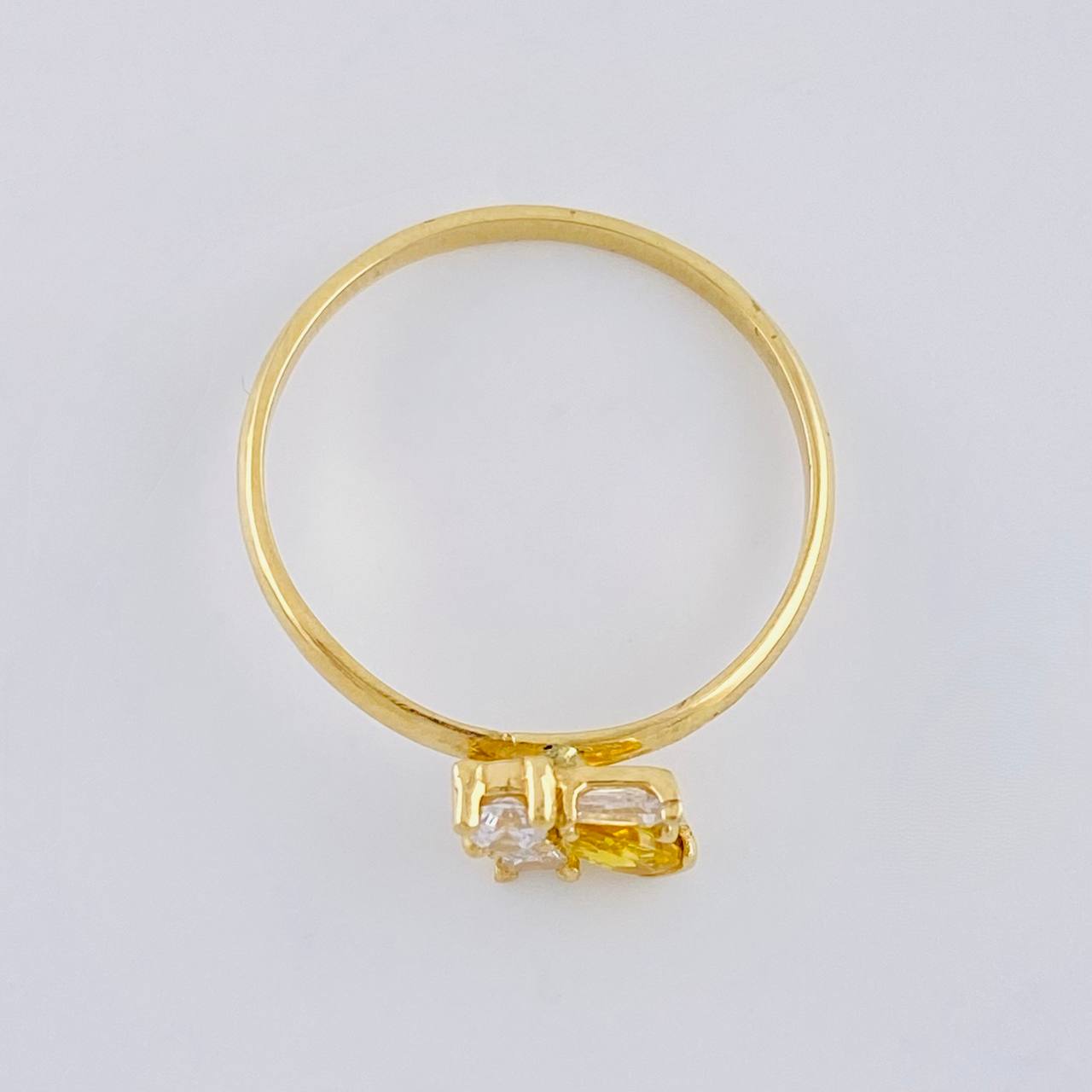 Anillo Abeja Geometrica 1.75 g / T7 1/4 Oro Amarillo 18K