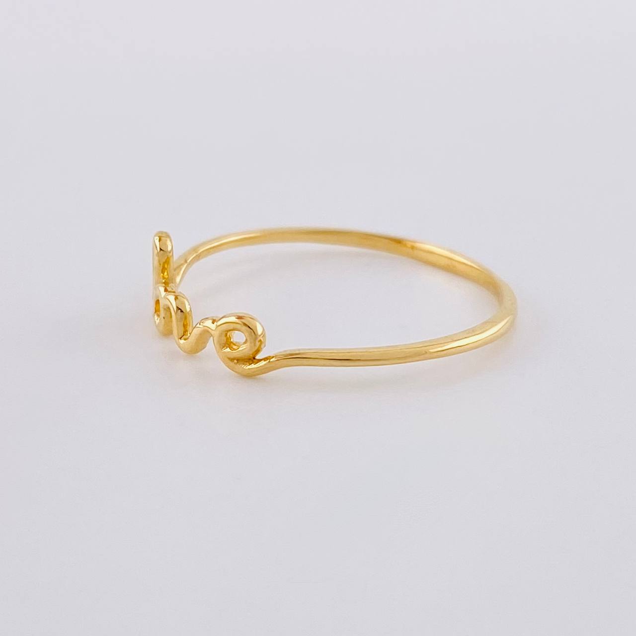 Anillo Love 0.95 g / T7 1/4 Oro Amarillo 18K