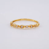 Anillo Linea De Ojos Con Chispas 1.35 g / T6 1/2 Oro Amarillo 18K