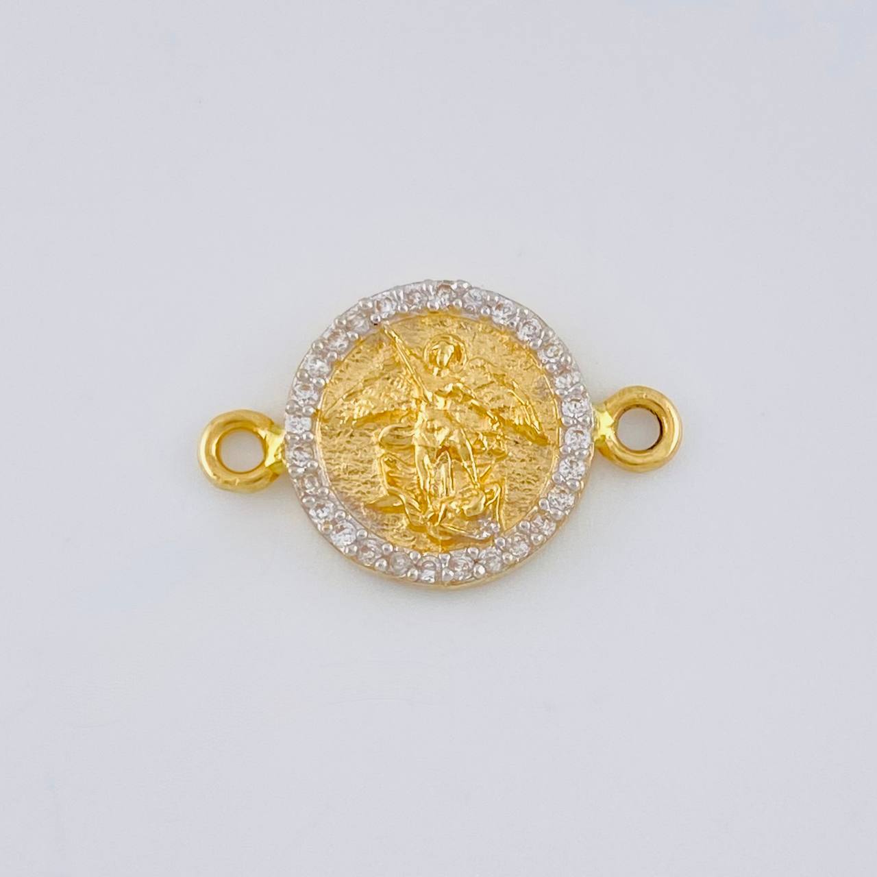 Herraje Medalla San Miguel 1.55 g / 1.9 cm Dos Oros Amarillo Blanco 18K