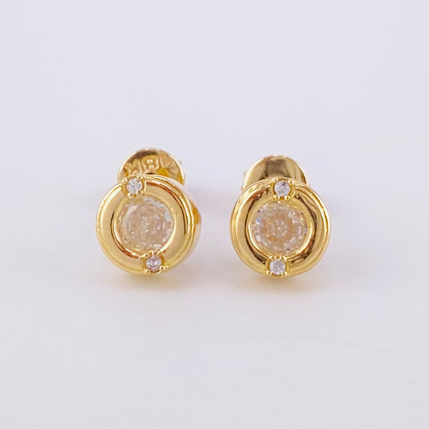 Topos Dona Bisel 2.3 g / 6.5 mm Oro Amarillo 18K