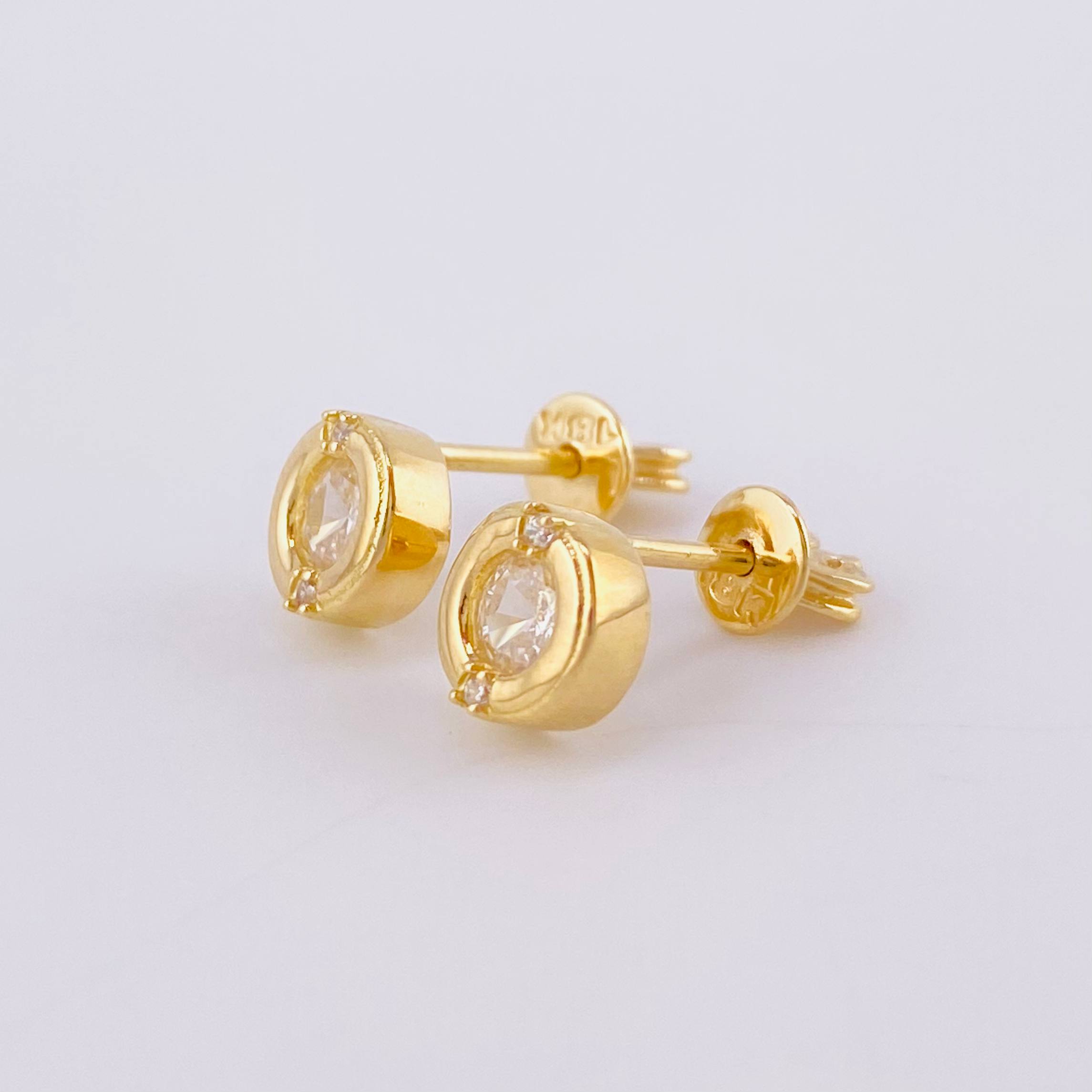 Topos Dona Bisel 2.3 g / 6.5 mm Oro Amarillo 18K