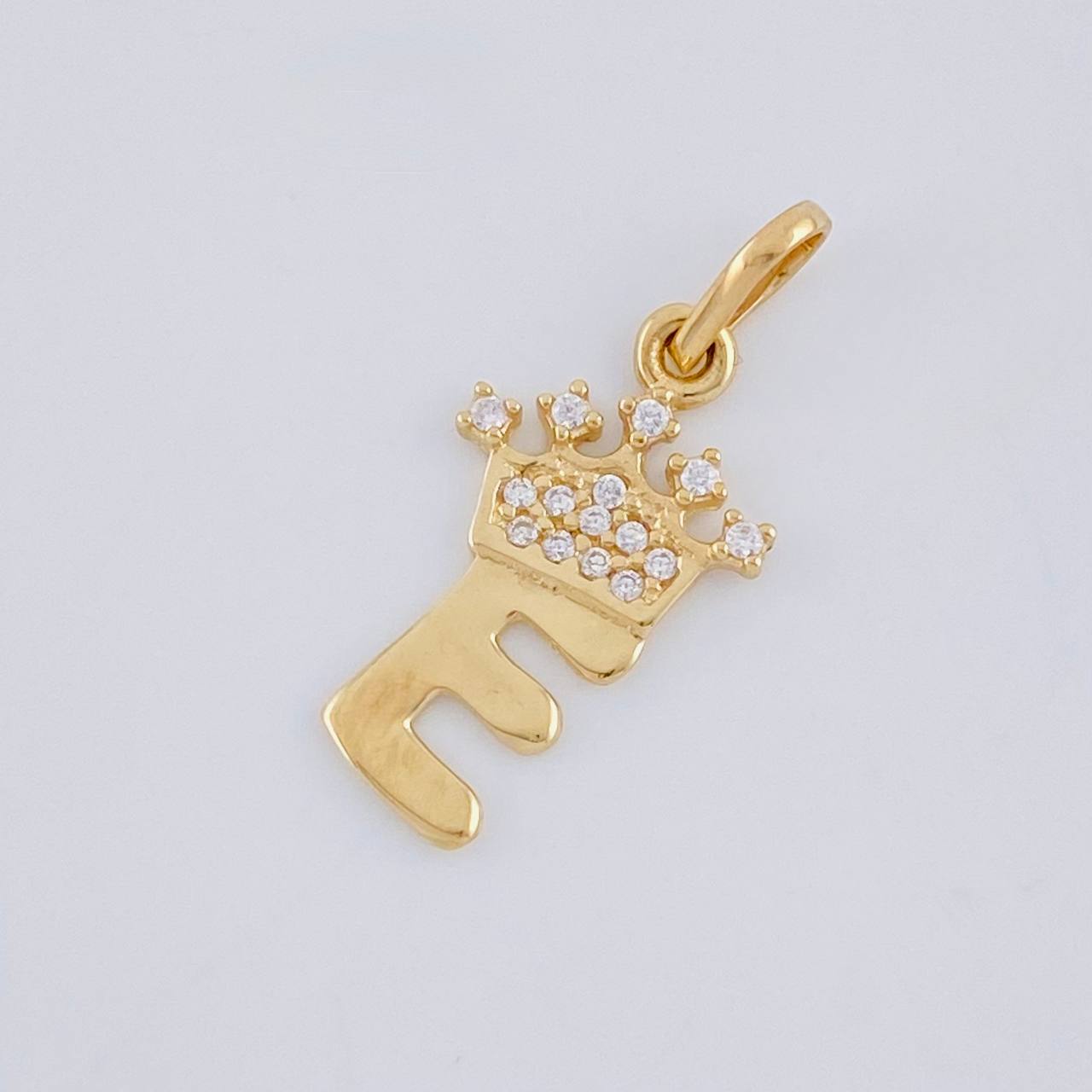 Dije Letra E Corona 0.75g / 2.2cm Oro Amarillo 18K