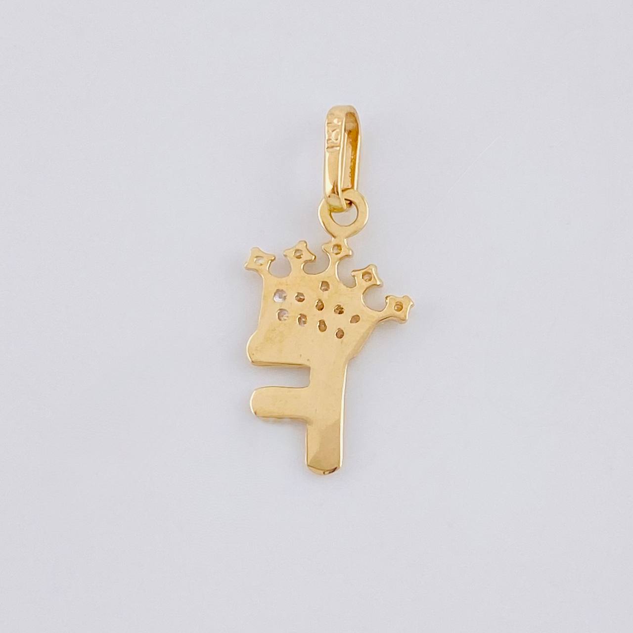 Dije Letra F Corona 0.85g / 2.2cm Oro Amarillo 18K