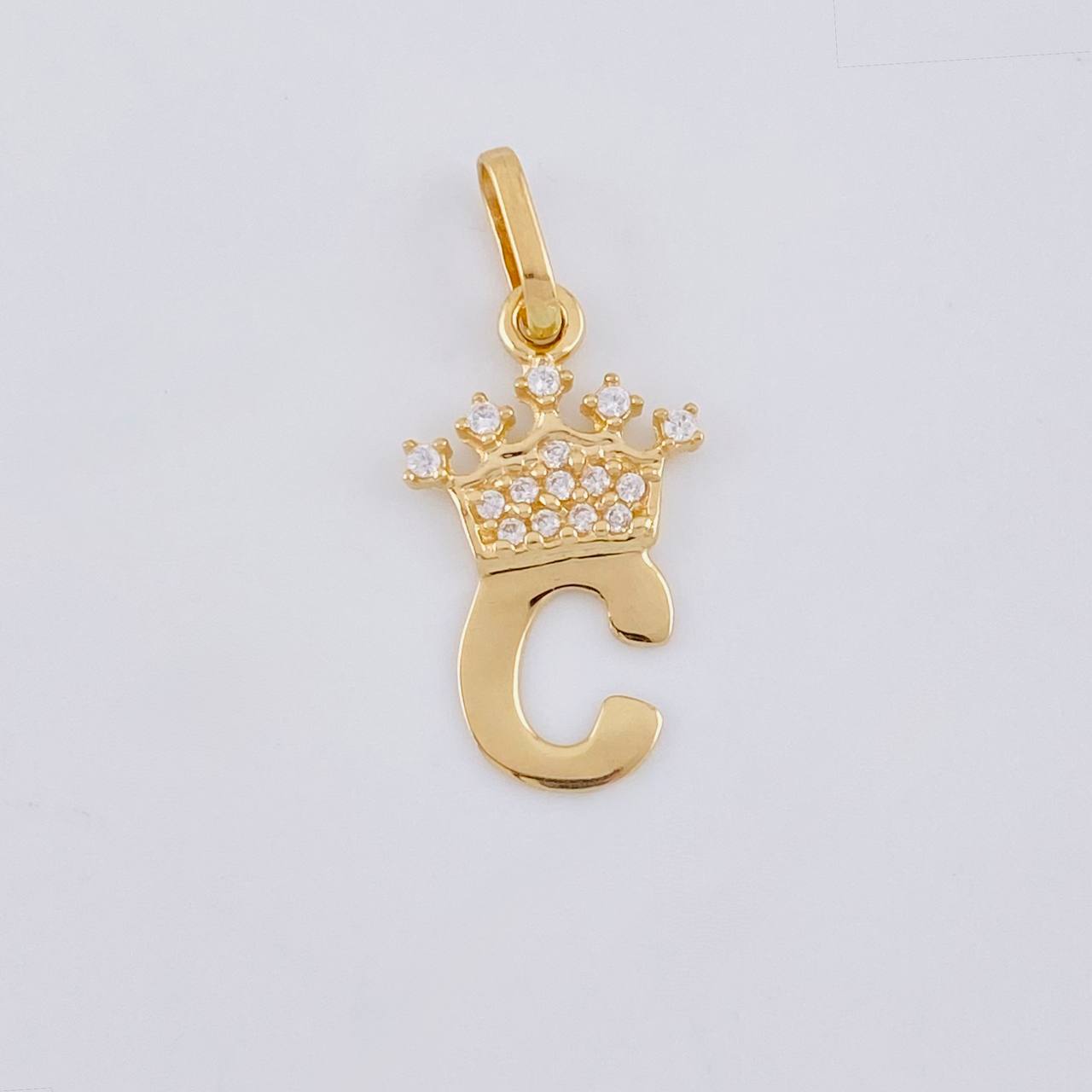 Dije Letra C Corona 0.8g / 2.2cm Oro Amarillo 18K