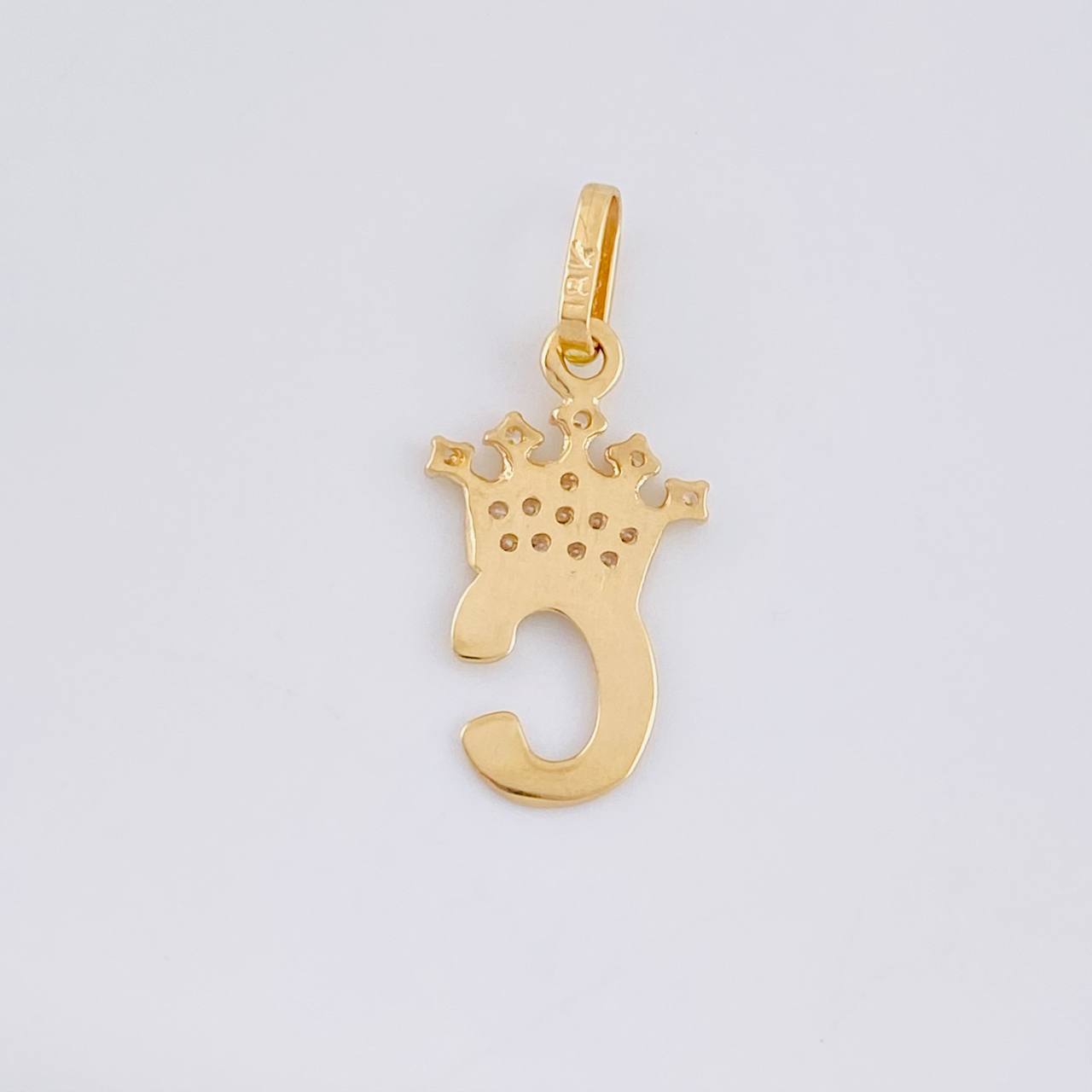 Dije Letra C Corona 0.75g / 2.2cm Oro Amarillo 18K