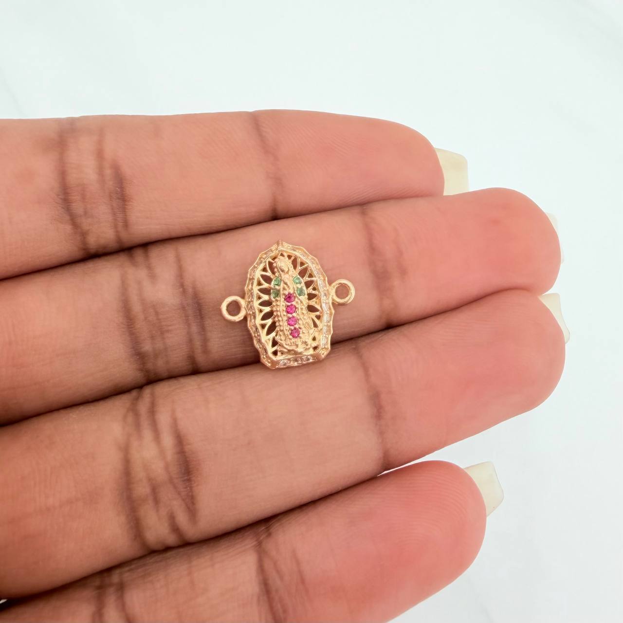 Herraje Virgen Guadalupe 1.2gr / 1.5cm / Circones Fucsias Verdes Blancos Oro Amarillo 18K &