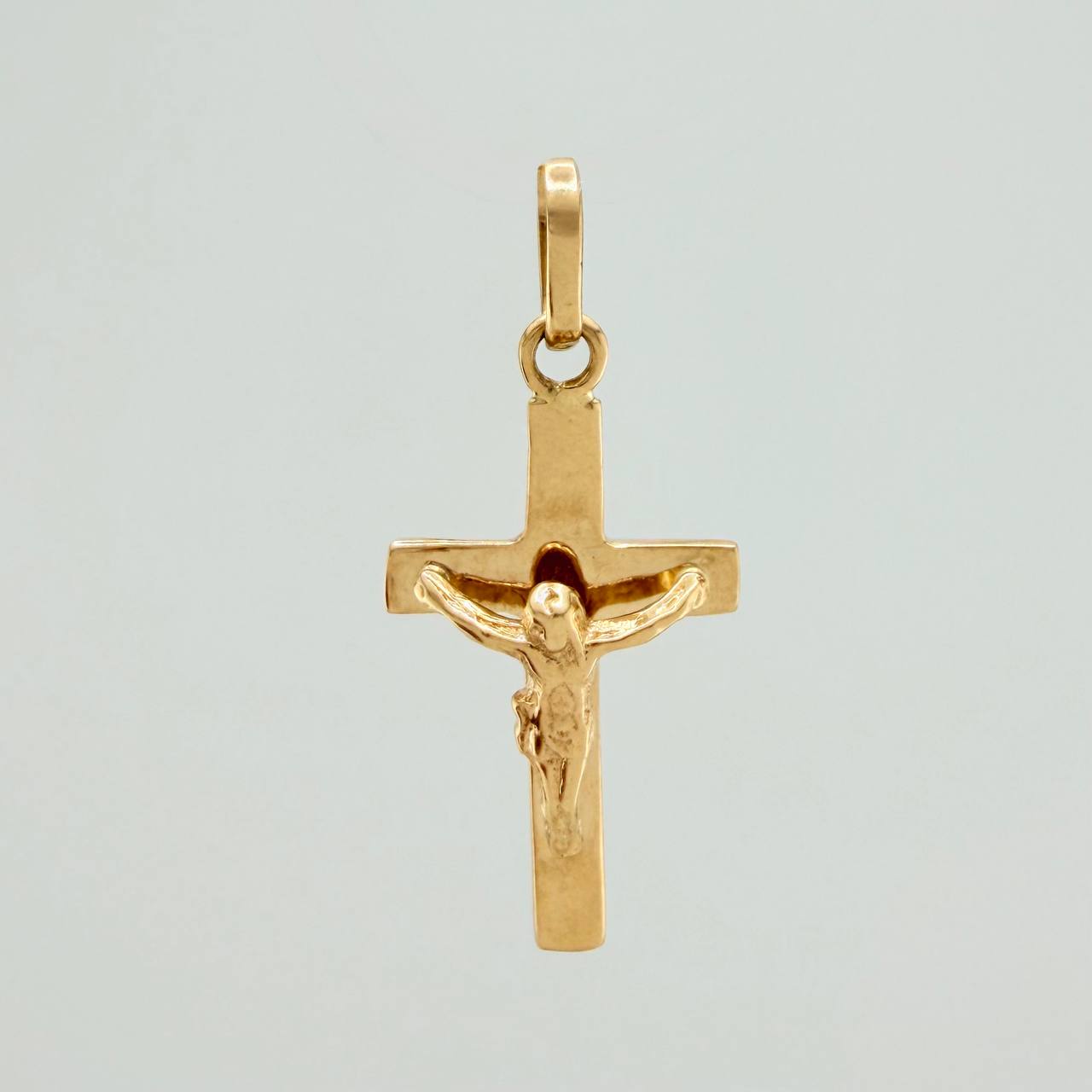 Dije Cruz Cristo 1.35gr / 2.8cm / Oro Amarillo 18K