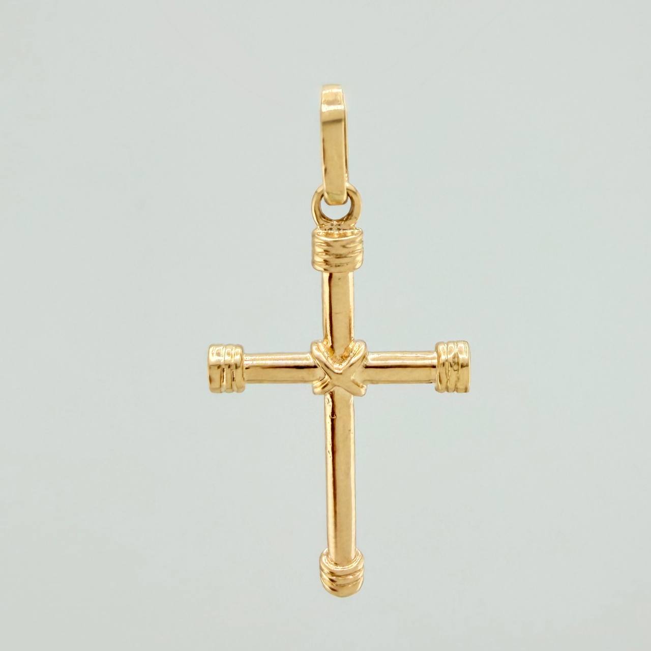 Dije Cruz Penitencia 1.8gr / 3cm / Oro Amarillo 18K