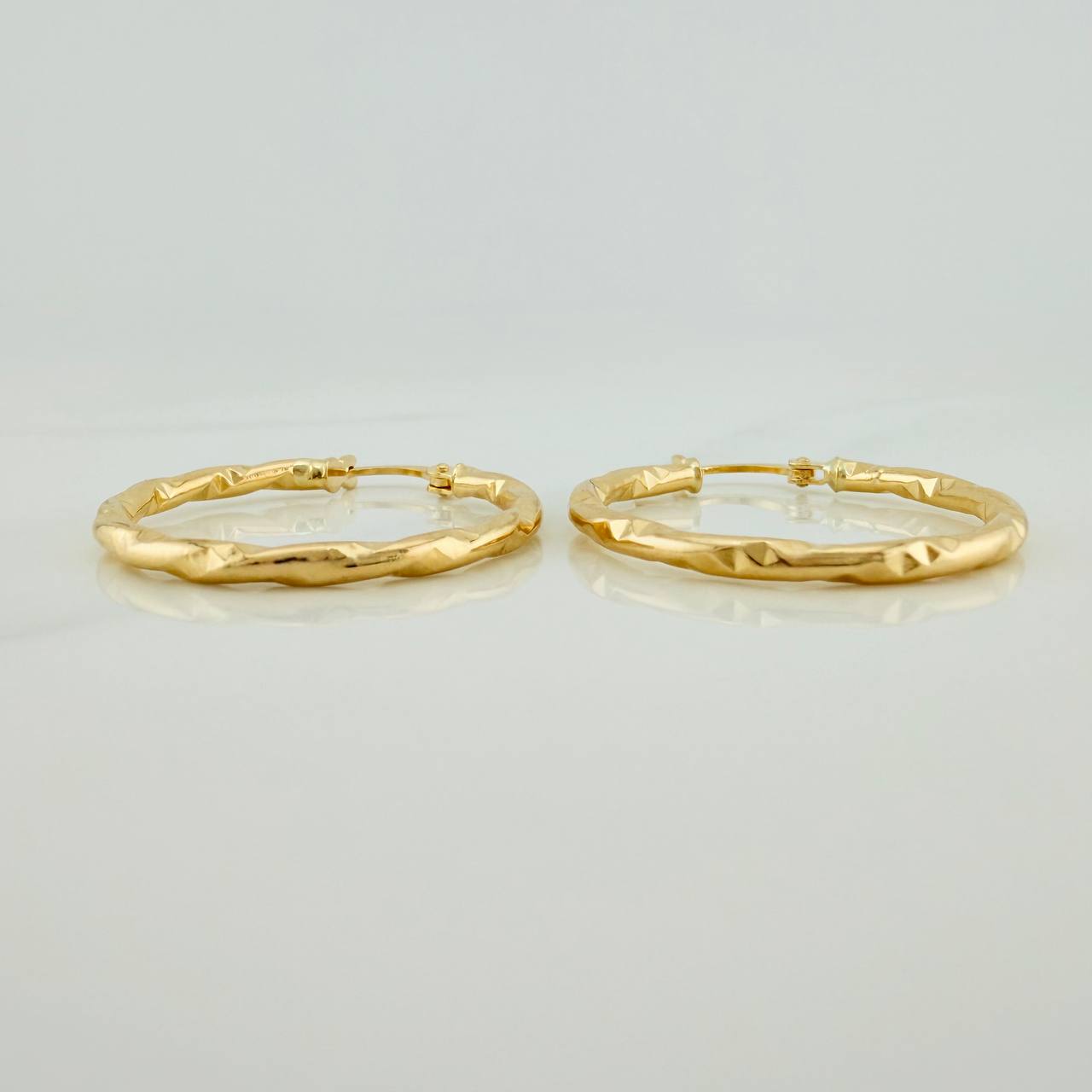 Candongas Iris 1.85gr / 3cm / Oro Amarillo 18K &
