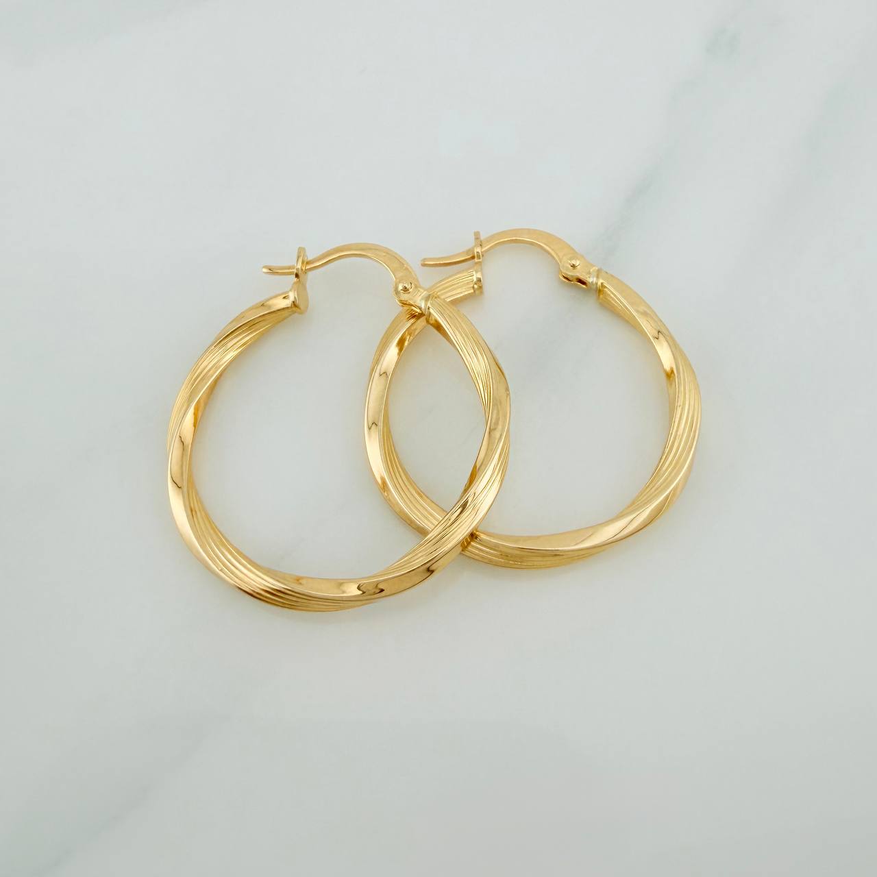 Candongas Mai 1.65gr / 2.8cm / Oro Amarillo 18K &