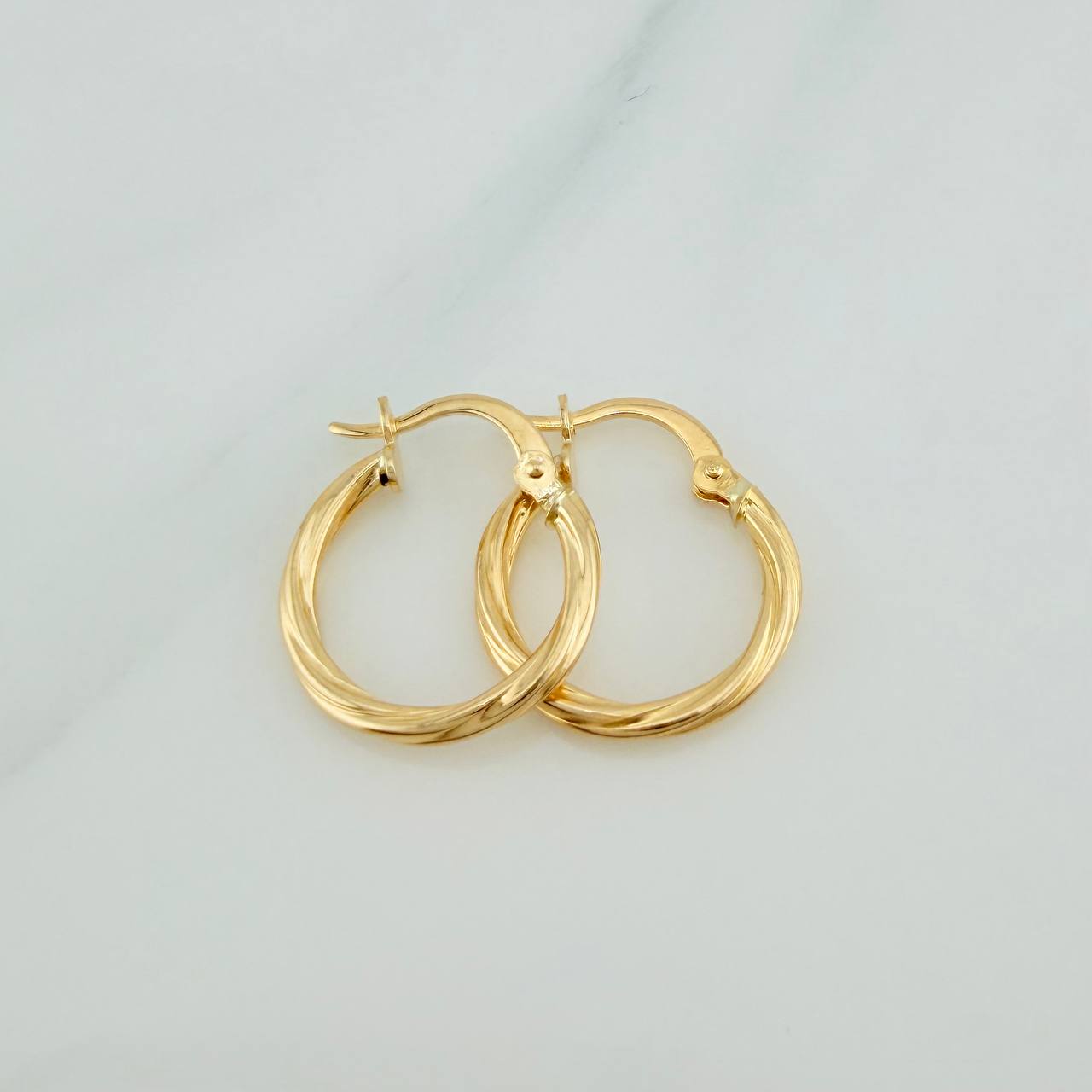 Candongas Lore 1.1gr / 2cm / Oro Amarillo 18K &