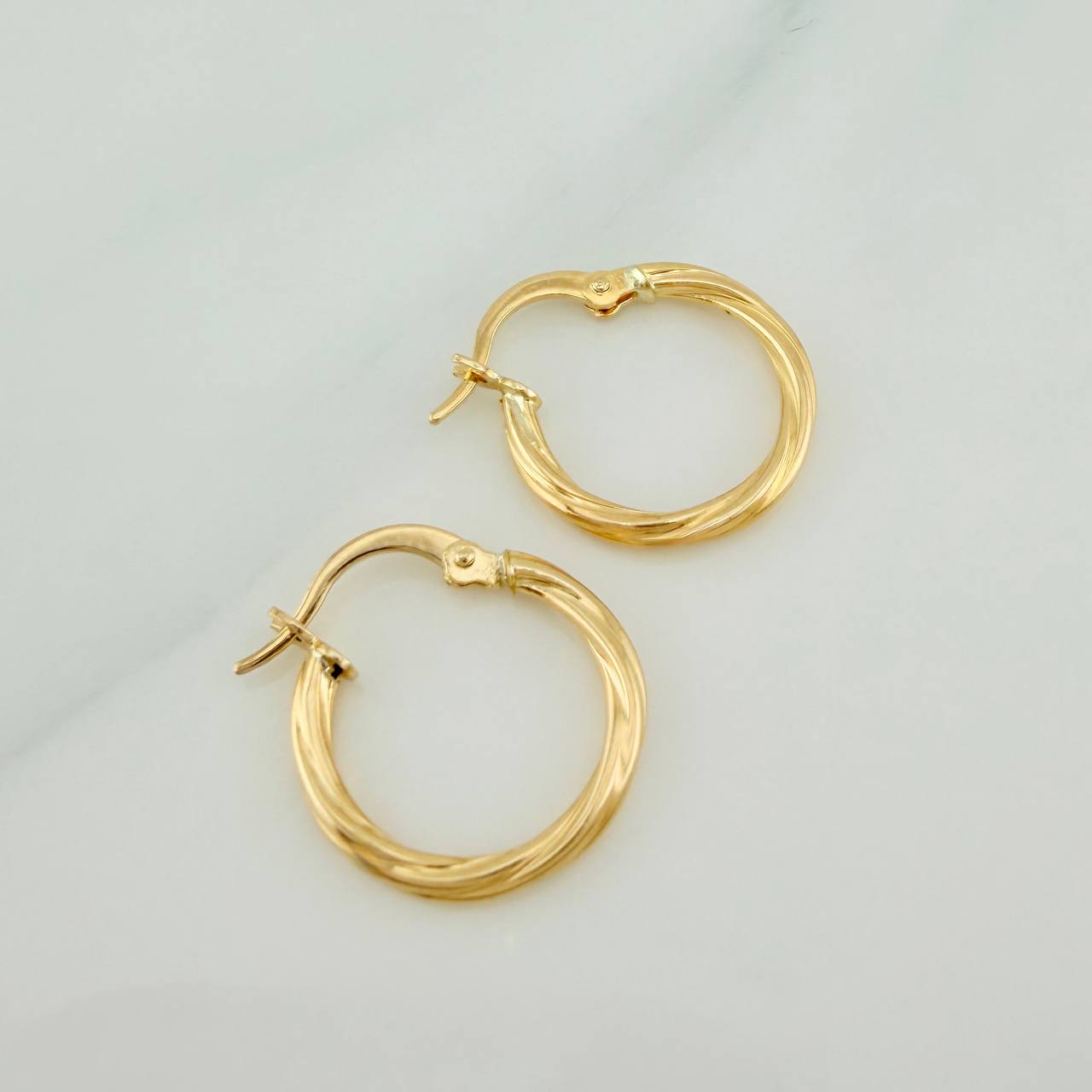 Candongas Lore 1.1gr / 2cm / Oro Amarillo 18K &