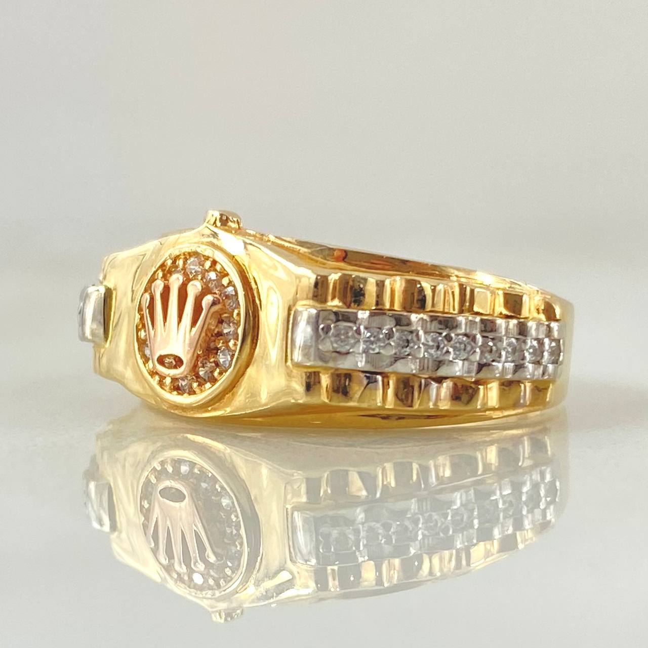 Anillo Correa Corona 5.15gr / T6 3/4 / Tres Oros 18K ©