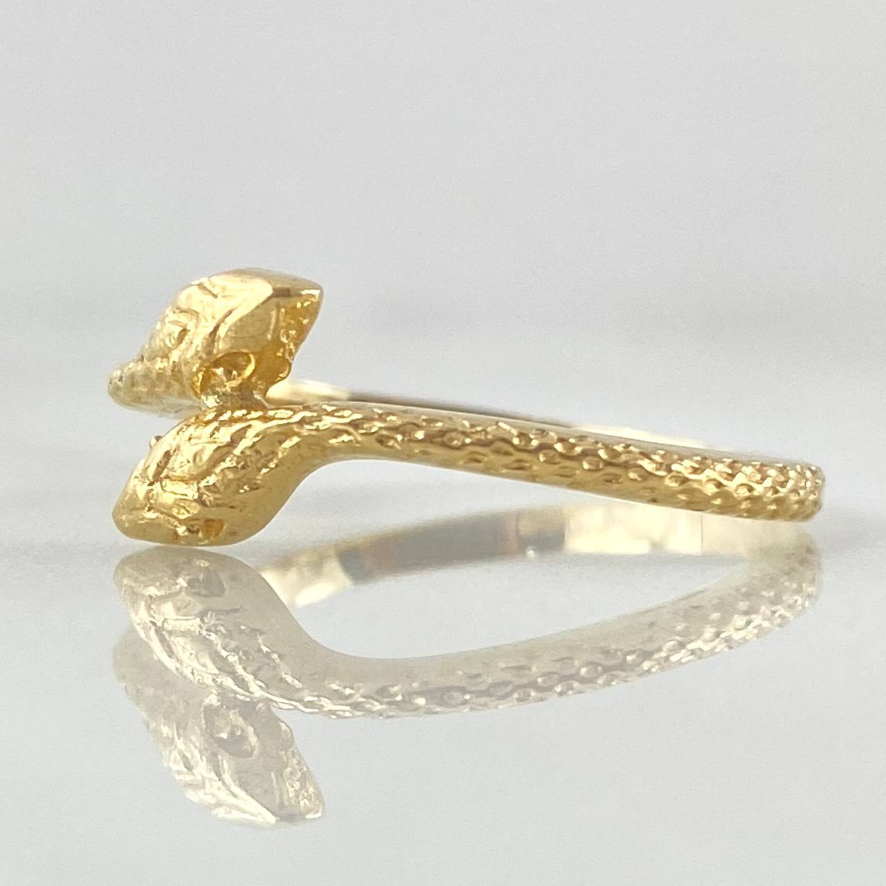 Anillo Serpientes 2.5gr / T7 1/2 / Oro Amarillo 18K ©
