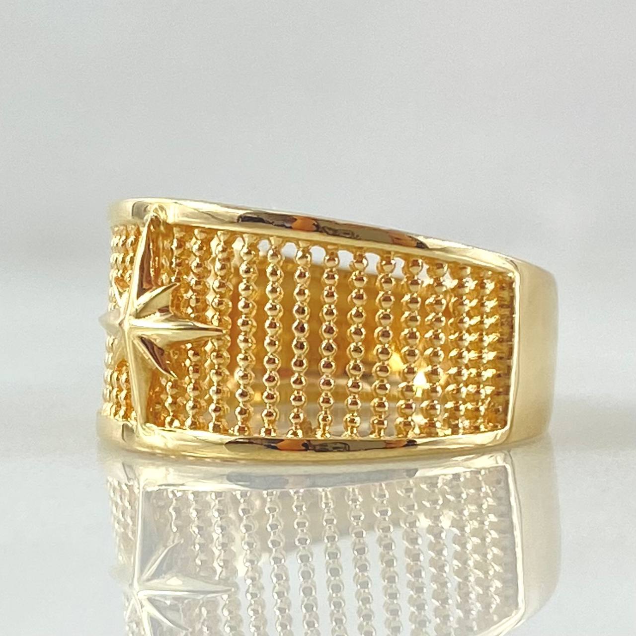 Anillo Estrella Cardinal 3.3gr / T6 / Oro Amarillo 18K ©