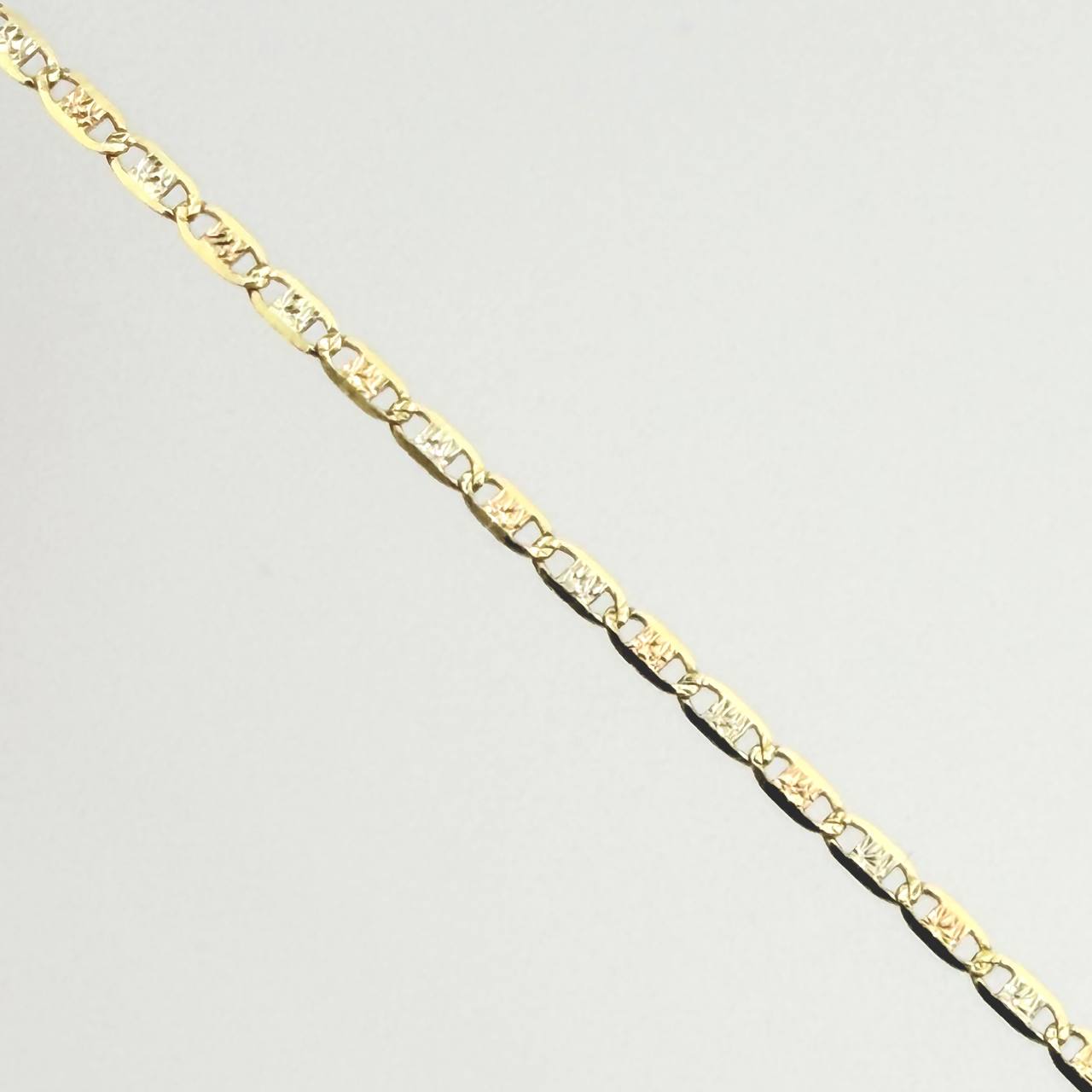 Tobillera Escalera Plana Diamantada 1.45gr / 25cm / 1.7mm +3 Tres Oros 18K *