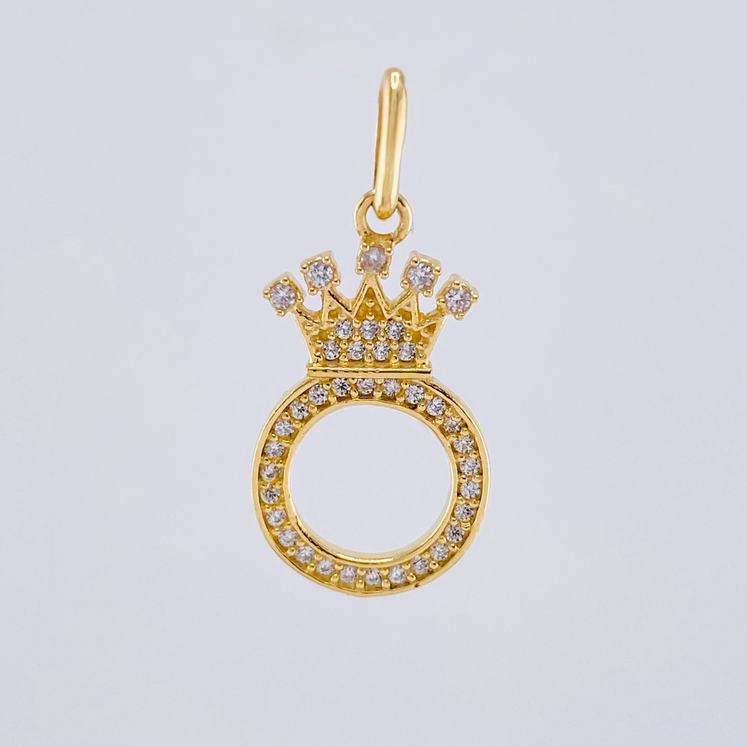 Dije Corona Letra O 1.7g / 2.6cm Oro Amarillo 18K