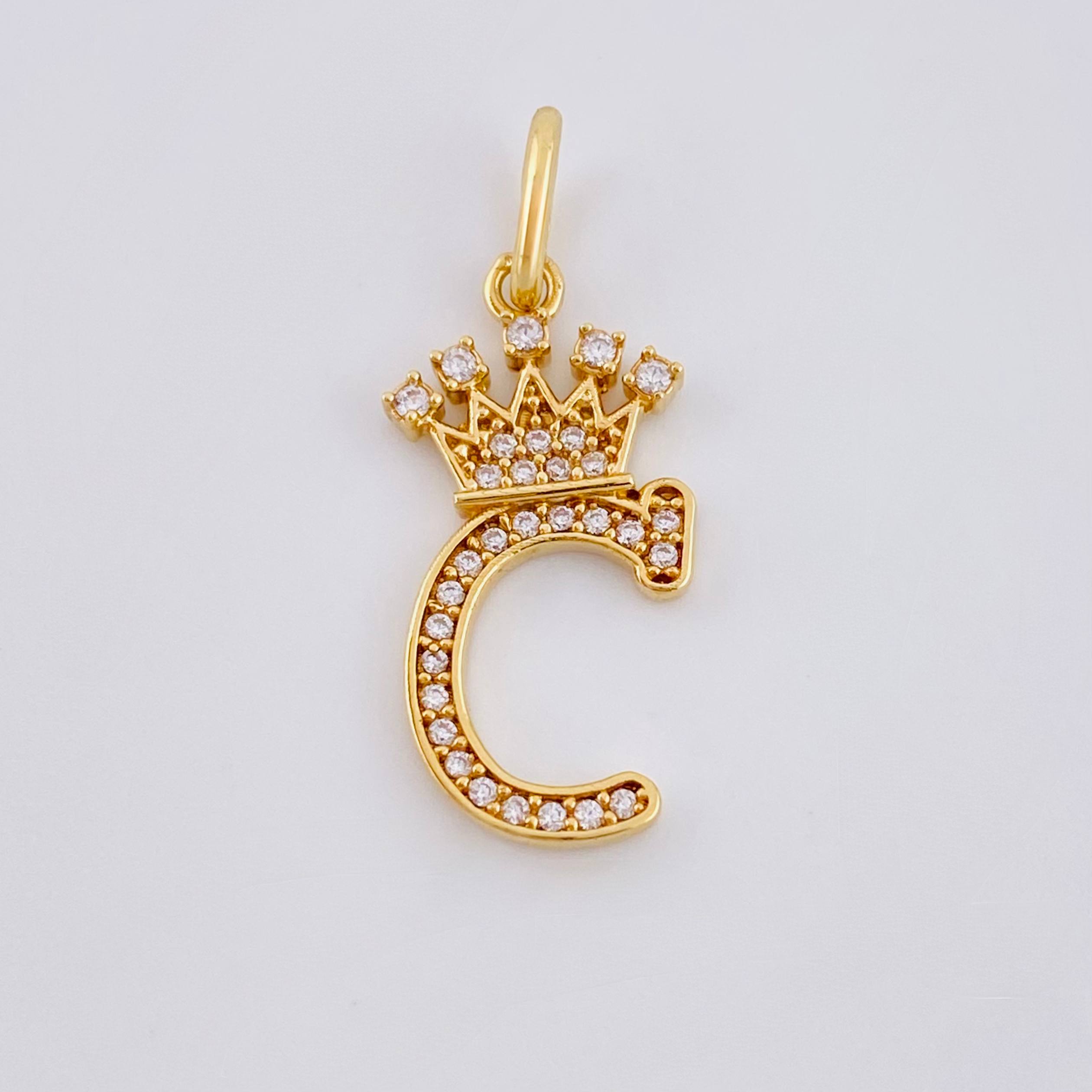 Dije Corona Letra C 1.65 g / 2.6 cm Oro Amarillo 18K