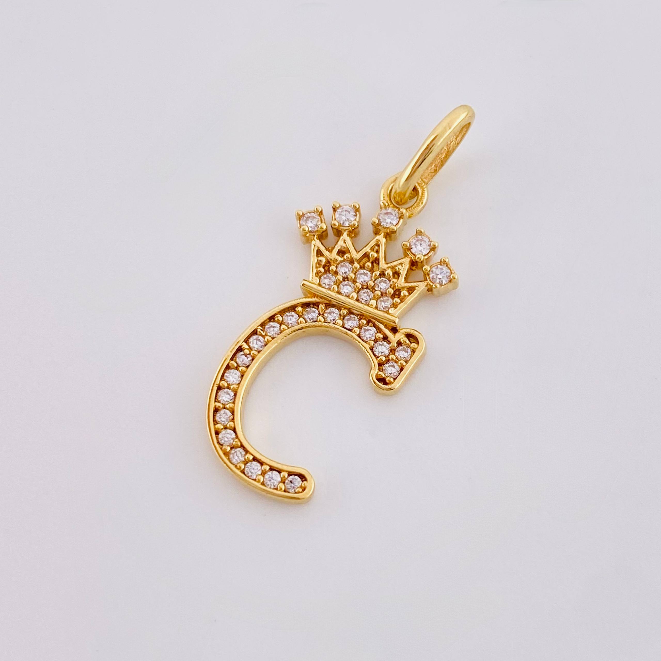 Dije Corona Letra C 1.65 g / 2.6 cm Oro Amarillo 18K