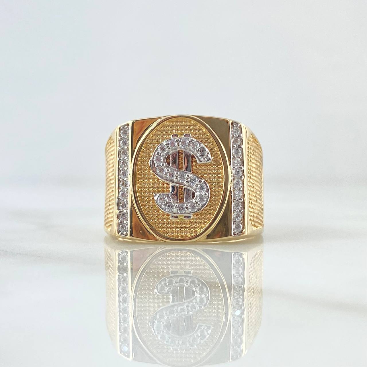 Anillo Signo Dólar Sello Ovalado 6.9gr / T11 1/2 / Texturizado Circones Blancos Dos Oros Amarillo Blanco 18K ©