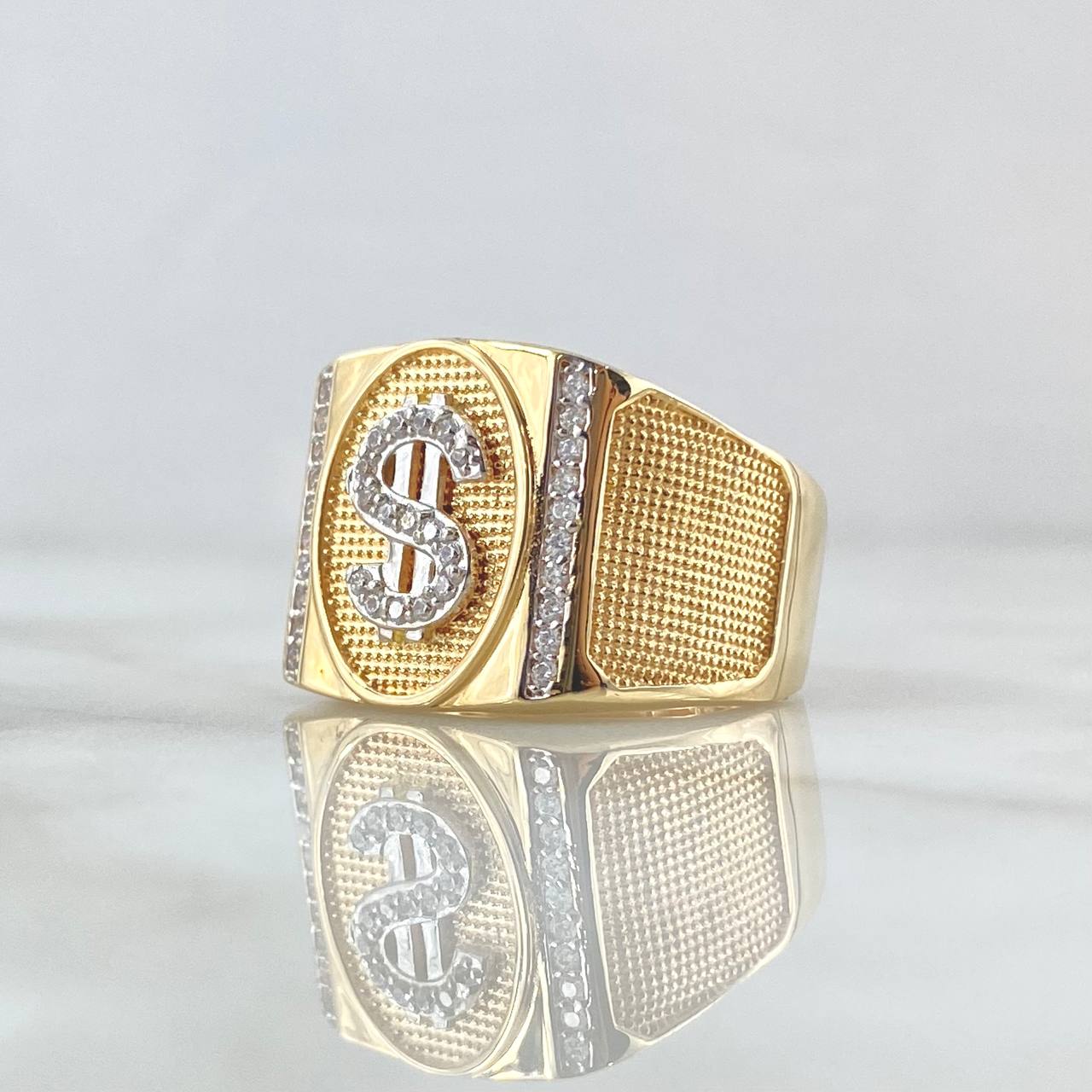Anillo Signo Dólar Sello Ovalado 6.9gr / T11 1/2 / Texturizado Circones Blancos Dos Oros Amarillo Blanco 18K ©