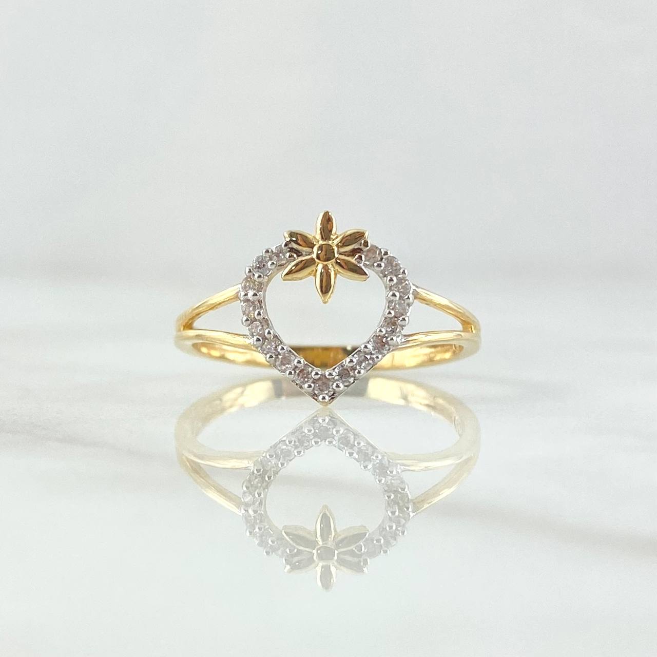Anillo Corazón Tiara en Flor 2.1gr / T7 3/4 / Circones Blancos Oro Amarillo 18K ©