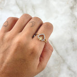 Anillo Corazón Tiara en Flor 2.1gr / T7 3/4 / Circones Blancos Oro Amarillo 18K ©