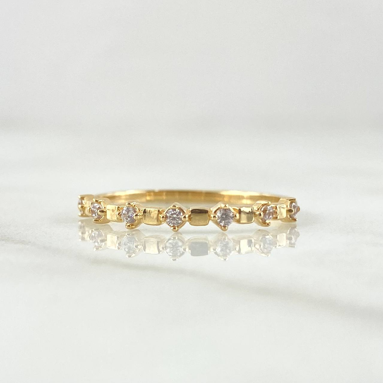 Anillo Siete Alamas Cubicas 1.4gr / T7 1/4 / Circones Blancos Oro Amarillo 18K ©
