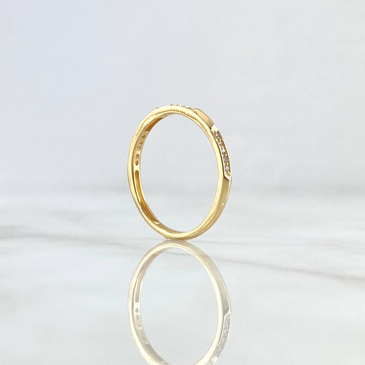 Anillo Carril de Orion 1.3gr / T6 1/4 / Circones Blancos Oro Amarillo 18K ©