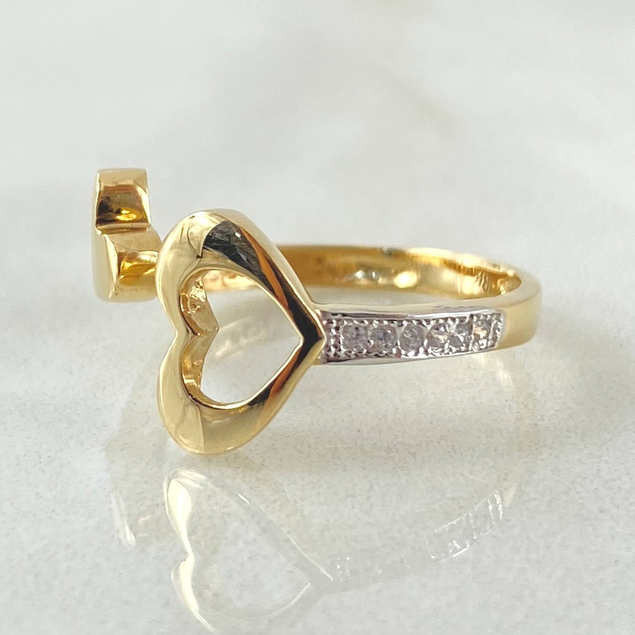 Anillo Doble Corazon 2.2gr / T6 1/4 / Oro Amarillo 18K
