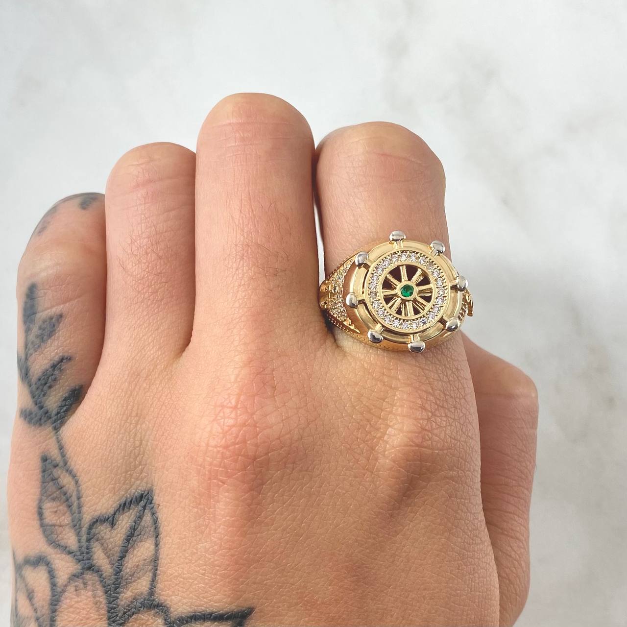 Anillo Timon Movil 8.75gr / T9 1/4 / Oro Amarillo 18K