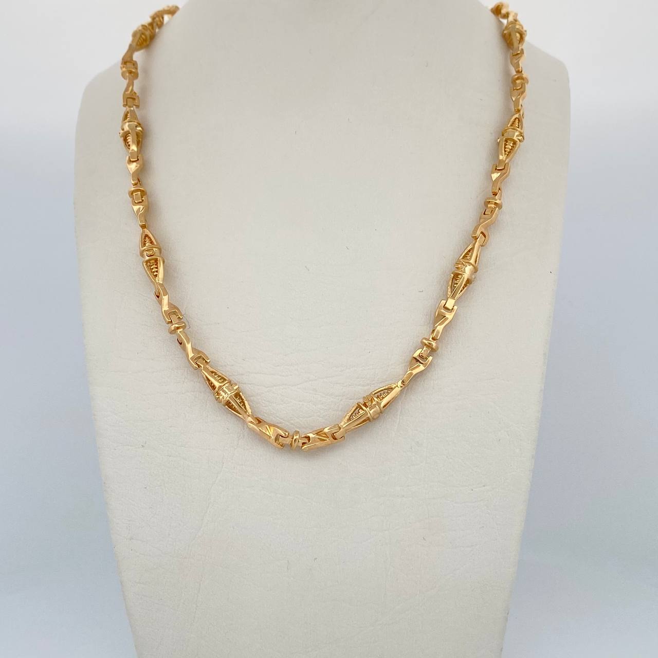 Cadena Dubai 46.65gr / 60.8cm / Oro Amarillo 18K $