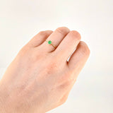 Anillo Solitario Seis Garra Esmeralda 20pts 1.6g / T7 Oro Amarillo 18K
