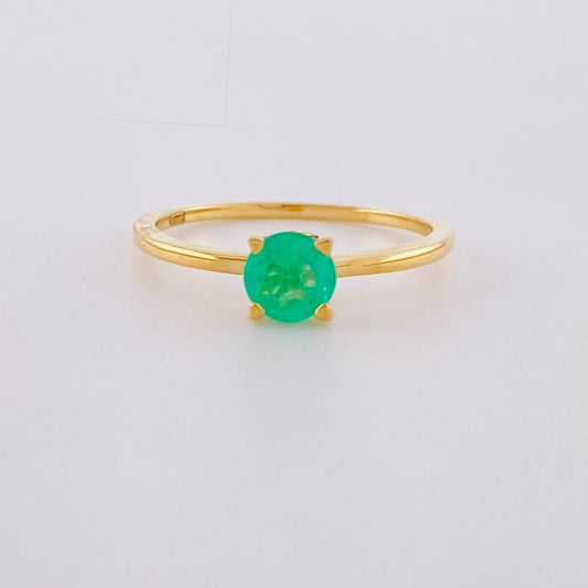 Anillo Solitario Cuatro Garra Esmeraldas 50pts 1.65g / T7 1/2 Oro Amarillo 18K