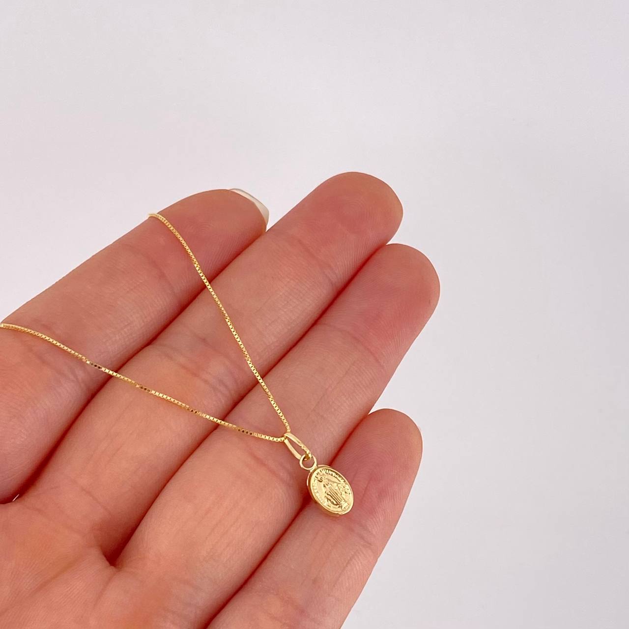 Set Cadena Veneciana + Dije Virgen Milagrosa / 1.35g / 40cm Oro Amarillo 18K