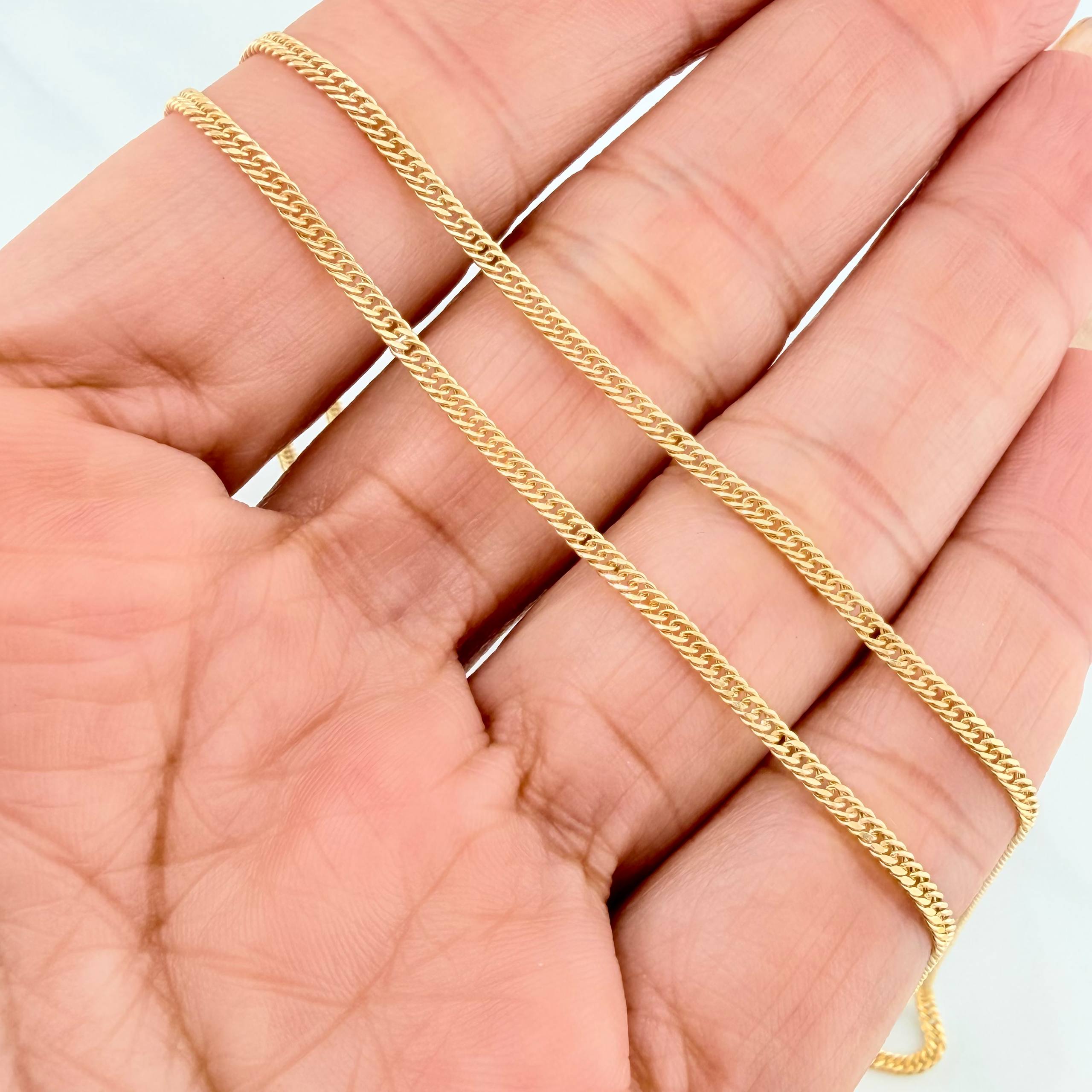 Cadena Cubana Reticulada 2.4 g / 50.5 cm / 1.3 mm Oro Amarillo 18K